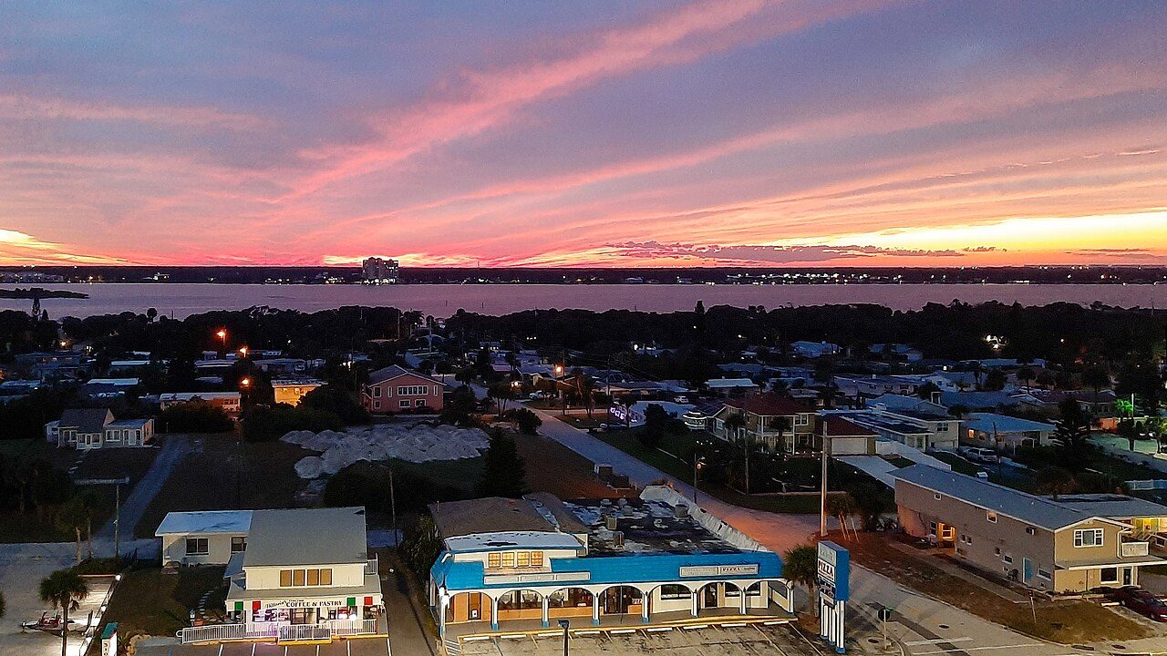 Volusia Coast Second Home Guide: Taxes, Financing & Snowbird Math