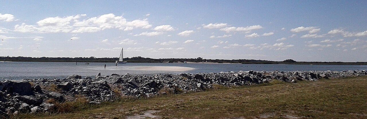 How to Write a Winning Offer on a Volusia Beach Home Without Overpaying